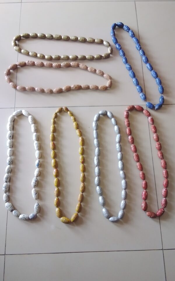 Collier en pierre