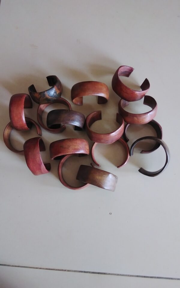 Bracelets en bois – Image 2