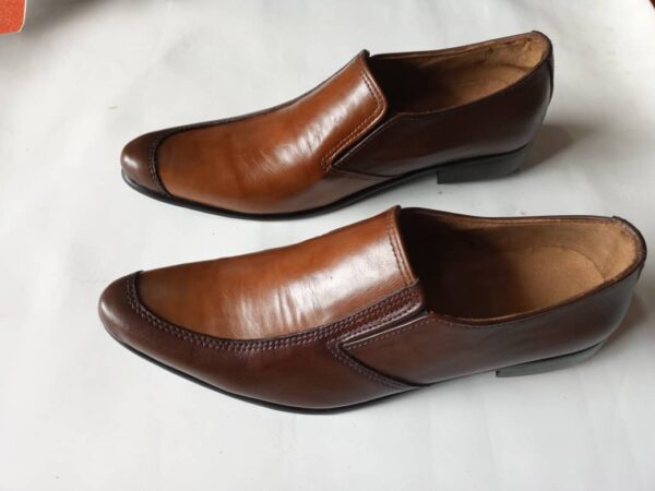Chaussure fermé – Image 10