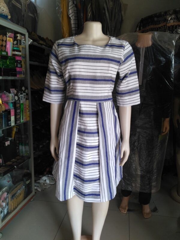 Robe en pagne tissé simple – Image 2