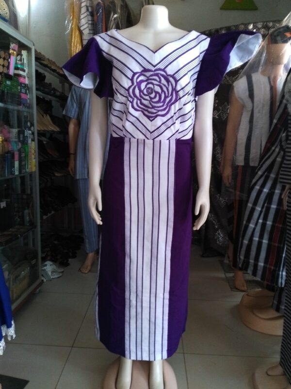 Robe en pagne tissé longue