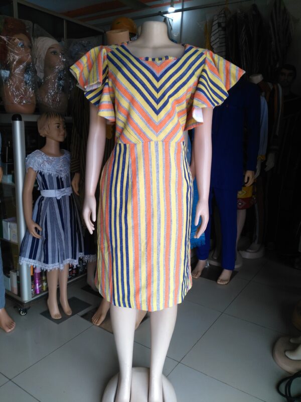 Robe en pagne tissé simple – Image 5