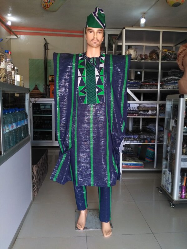 Agbada en pagne tissé