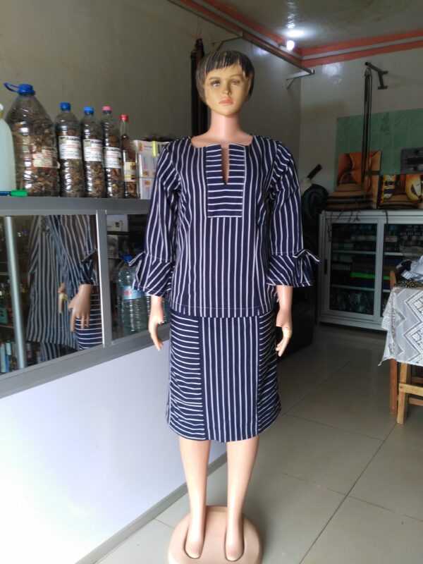 Jupe et chemise en pagne tissé mélange avec tissu – Image 3
