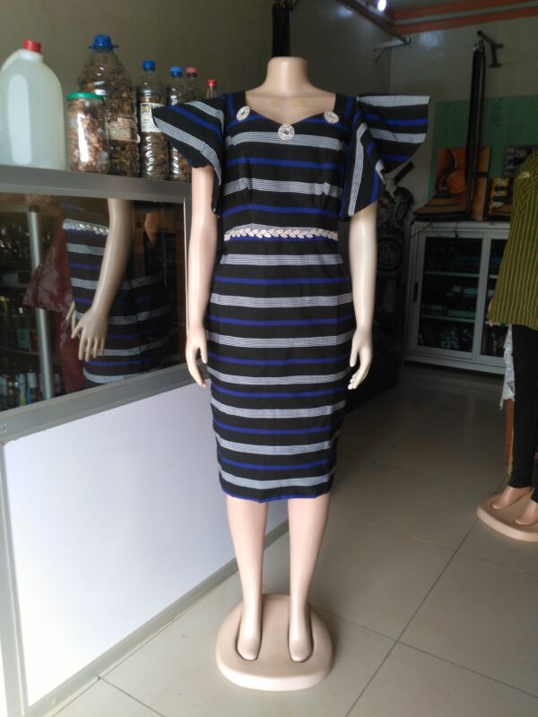 Robe en pagne tissé courte – Image 4