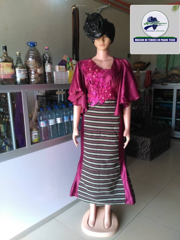Jolie robe en pagne tissé – Image 3