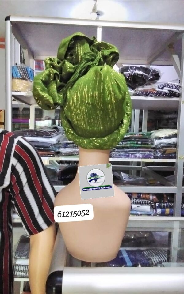Foulard en pagne tissé vert – Image 3